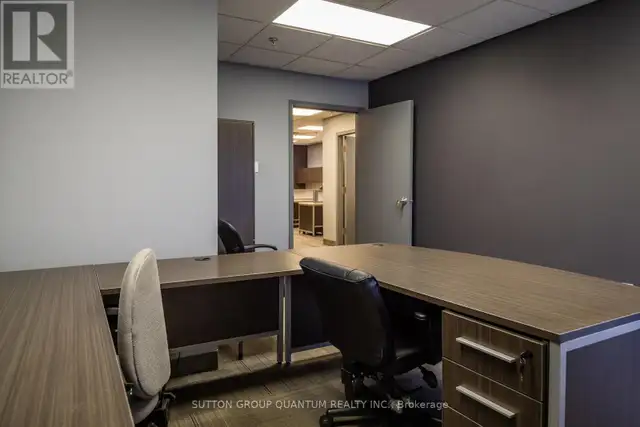 19 - 5100 SOUTH SERVICE ROAD Burlington (Industrial Burlington), in Commercial & Office Space for Rent in Oakville / Halton Region - Image 6