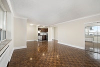 Quiet seven-storey high-rise rests in mature community. Parkdale is popular! This rental community h... (image 8)