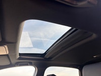 WELL MAINTAINED AND EQUIPPED FRANCHISE DEALERSHIP TRADE WITH NO ACCIDENT HISTORY! CLEAN TITLE - FRES... (image 4)