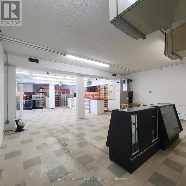 3829 LAKE SHORE BOULEVARD W Toronto (Long Branch), Ontario in Commercial & Office Space for Rent in Mississauga / Peel Region - Image 9