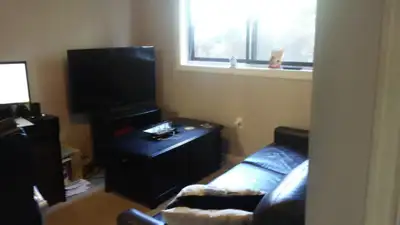 Credit check, police check and references required In Forest Hill Great neighbourhood $ all inclusiv...