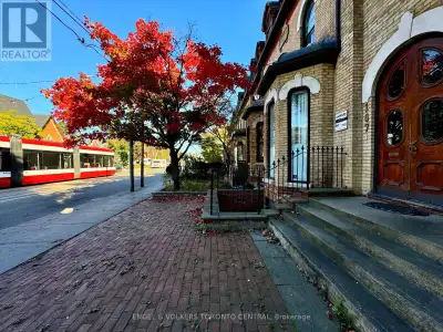 MAIN - 167 CARLTON STREET Toronto (Moss Park), Ontario