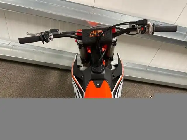 2024 KTM 250 SX in Dirt Bikes & Motocross in Calgary - Image 12