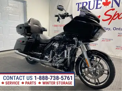 Canadian Harley at True North Motor Sports has just 33,770 km! Vivid Black Hot Rod Bagger is powered...