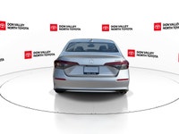 Vehicle Description This Honda Civic combines sporty styling, impressive fuel efficiency, and advanc... (image 6)