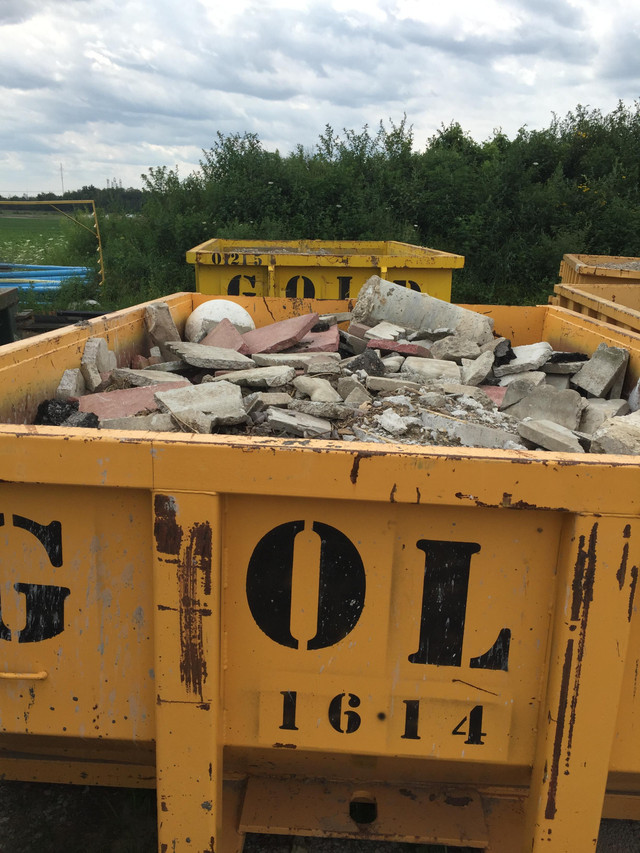Garbage Bin Rental - Dumpster Rental - 647-770-4653 RENT A BIN ! in Other in Markham / York Region - Image 3