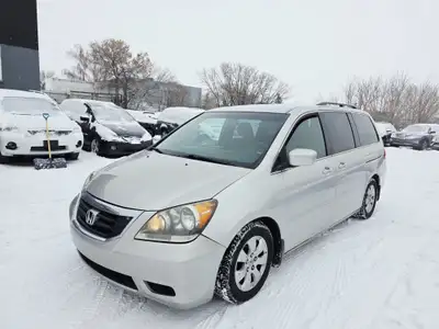 Zoomer Auto Text/Call for Viewing 403-615-5797 2009 Honda Odyssey EX Comes with Power Seats, Power W...