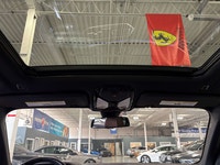 FEATURING : TWINPOWER TURBO, XDRIVE AWD, HEADS UP DISPLAY, PANORAMIC ROOF, DIGITAL GAUGE CLUSTER NAV... (image 9)