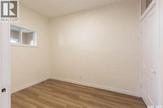 375 Fairford STREET W Moose Jaw, Saskatchewan in Houses for Sale in Moose Jaw - Image 8