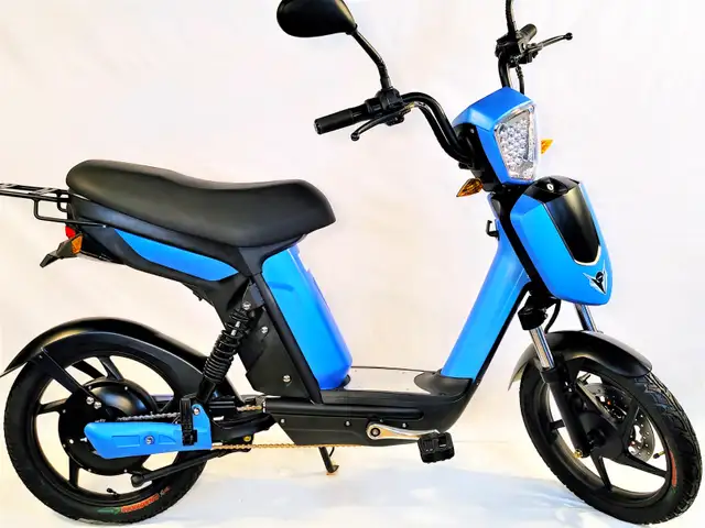 BAS PRIX Des Vélo Électrique Scooter et Triporteur Lithium 48V in eBike in Longueuil / South Shore - Image 11