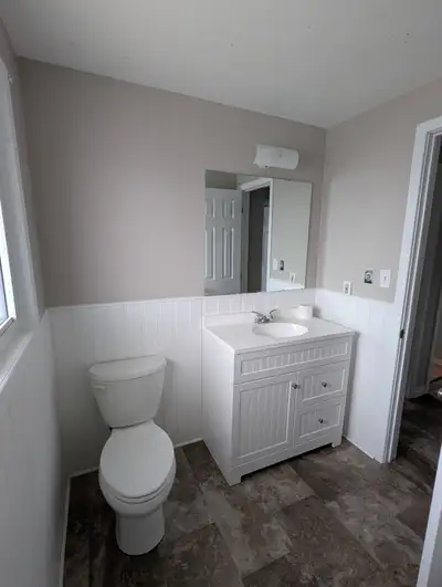 Check out this spacious and bright 3 bedroom, 1 bathroom unit in a fourplex for $1750.00 + utilities...