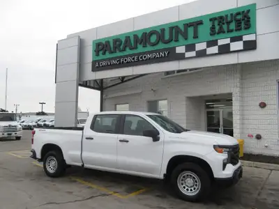 V8 GAS ENGINE, 10 SPD AUTO TRANS, 4X4, AM/FM STEREO WITH BLUETOOTH, APPLE CAR PLAY, ANDROID AUTO, BA...