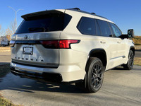 NAVIGATION SYSTEM, PANORAMIC ROOF, AIR SUSPENSION, ACTIVE SUSPENSION, TWIN TURBO GAS/ELECTRIC V-6 EN... (image 7)