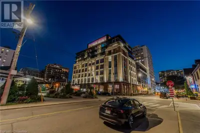 24 AUGUSTA Street Unit# 306 Hamilton, Ontario