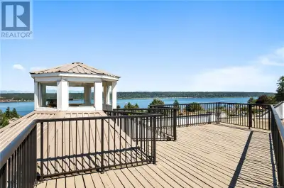 Welcome to Unit 1F at Lighthouse Towers, ideally situated in the heart of central Campbell River. Th...