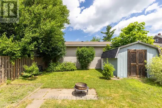 21 ERIE STREET St. Catharines (E. Chester), Ontario63006663688577124