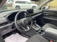 -Regina Honda Odometer is 16548 kilometers below market average! Recent Arrival! 2023 Honda CR-V LX... (image 9)