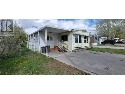 This massive double wide modular in Diamond Vale Mobile Home Park. Manufactured in 1989 this home is...