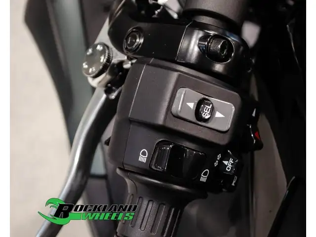 2025 Kawasaki NINJA 650 in Street, Cruisers & Choppers in Ottawa - Image 20