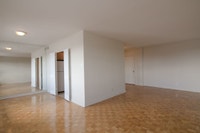 Semi-renovated Akelius two bedroom apartment for rent. Located near Docteur Penfield in the Downtown... (image 5)