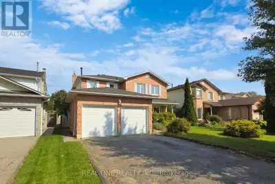 New Renovated Two Bedrooms , Bright and Spacious. Family Quiet Neighborhood, Close To School , Park....