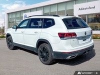 Master every family journey and daily commute in this robust 2023 Volkswagen Atlas Comfortline. Desi... (image 2)