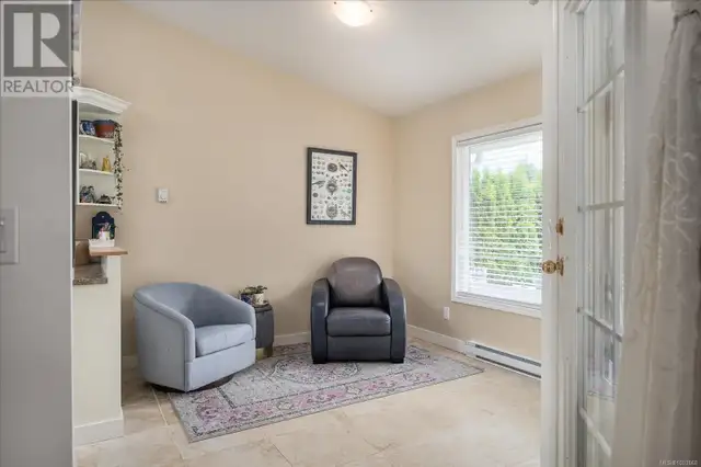 7 639 Arbutus St Qualicum Beach, British Columbia in Condos for Sale in Parksville / Qualicum Beach - Image 14