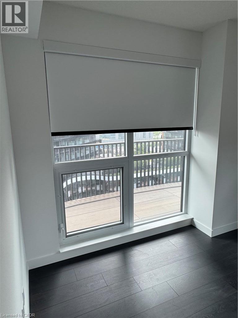 68 ESTHER SHINER Boulevard Unit# 1205 Toronto, Ontario 5