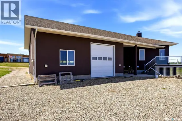 701 Saskatoon DRIVE Katepwa Beach, Saskatchewan in Houses for Sale in Regina - Image 9
