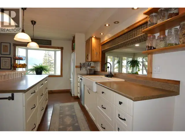 6035 OLD BABINE LAKE ROAD Smithers, British Columbia in Houses for Sale in Smithers - Image 14