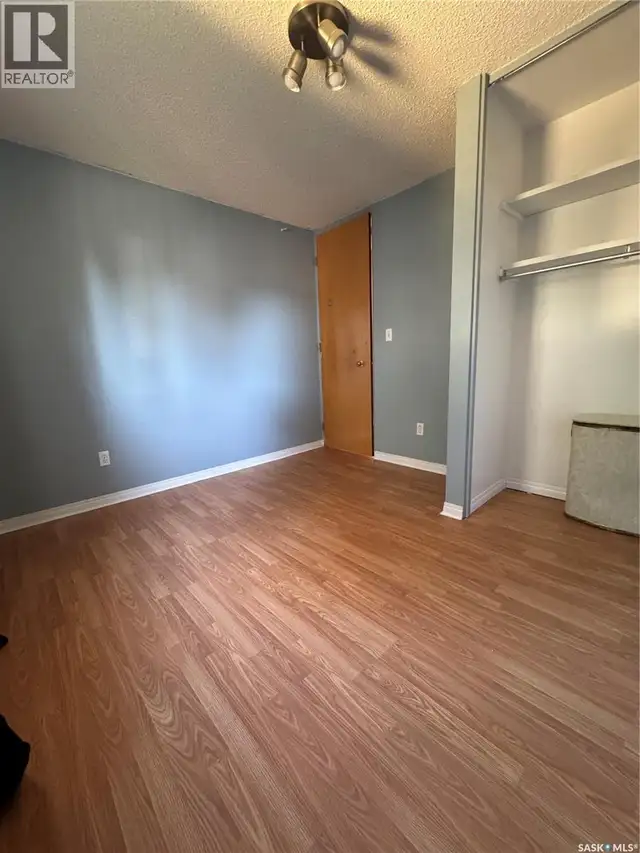 522 1st STREET E Lafleche, Saskatchewan in Houses for Sale in Moose Jaw - Image 12
