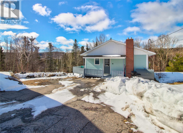 16 Cowan Place Clarenville, Newfoundland & Labrador in Houses for Sale in St. John's - Image 3