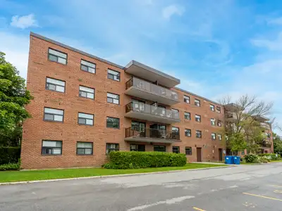 Collingwood 2 Bedroom Apartment for Rent:
