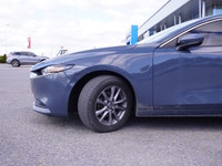 Heated Steering Wheel, Lane Keep Assist, Adaptive Cruise, Heated Seats, Remote Start! This 2022 Mazd... (image 6)