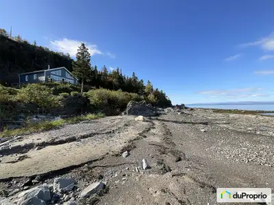 Rareté sur le marché Bord du fleuve Saint-Laurent Occupation rapide possible Site exceptionnel et un...