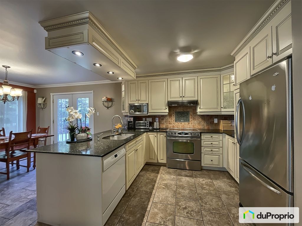 $689,000 - 2 Storey for sale in Hatley — photo 3