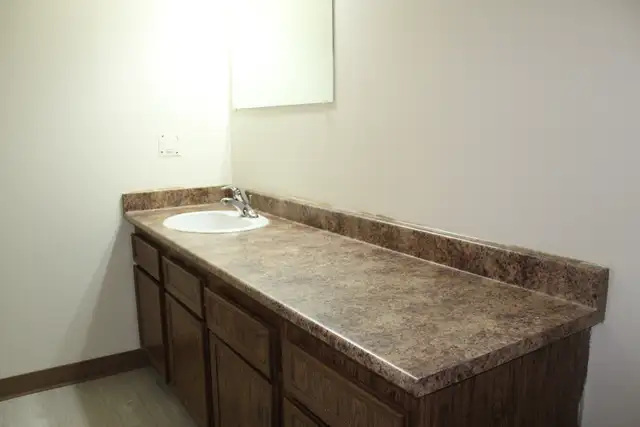 Confederation Apartment For Rent | Mainstreet Corner in Long Term Rentals in Saskatoon - Image 16