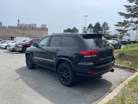 Come see this 2019 Jeep Grand Cherokee Altitude before someone takes it home! *Get Your Money's Wort... (image 3)