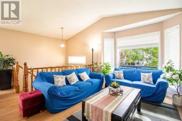 126 Martin Crossing Manor NE Calgary, Alberta62864759300227122