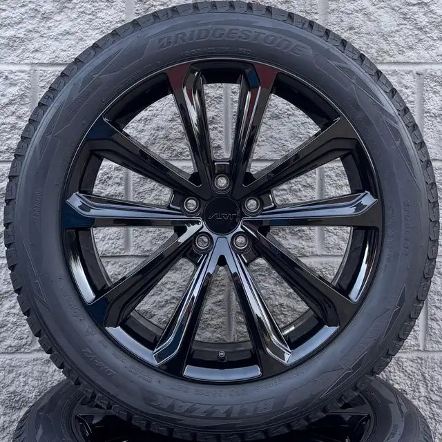 (97%) 4x 225/55R19 Bridgestone Winters w/ Volvo 19" Rims in Tires & Rims in City of Toronto - Image 3