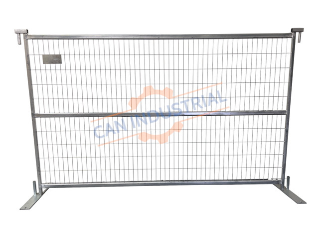 Temporary Construction Fence Panels in Other Business & Industrial in Edmonton