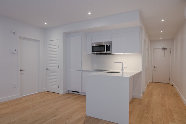 3010 Avenue Van Horne — photo 3