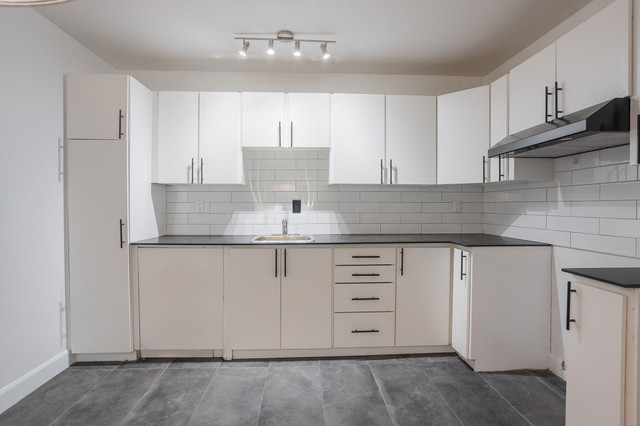 Promo,4 1/2 à louer,renové, mont st-hilaire,logement, dans Locations longue durée  à Longueuil/Rive Sud