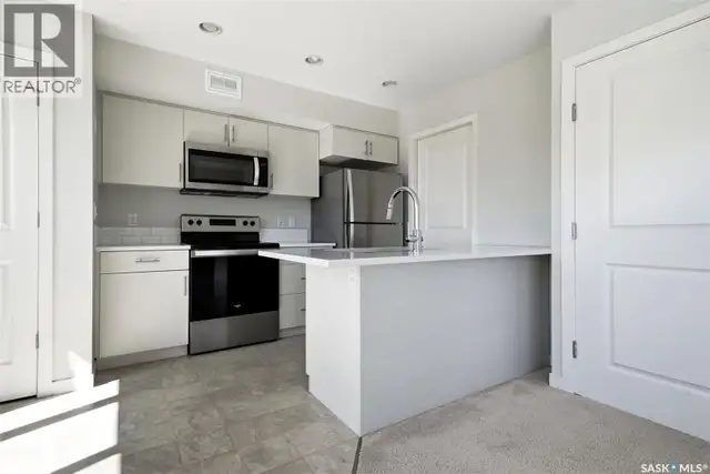 406B 3363 Green Poppy STREET Regina, Saskatchewan in Condos for Sale in Regina - Image 3