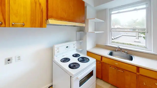 SPACIOUS ONE BEDROOM IN WEST END HALIFAX AVAILABLE SEPTEMBER 1ST63008313891457122