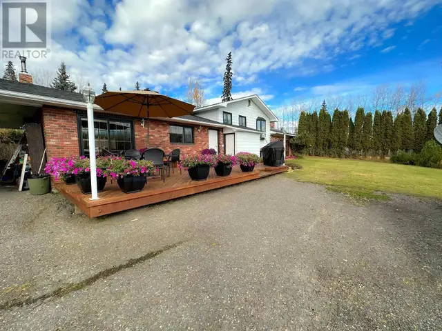 2880 ROBERTS ROAD Fort St. James, British Columbia in Houses for Sale in Smithers - Image 4