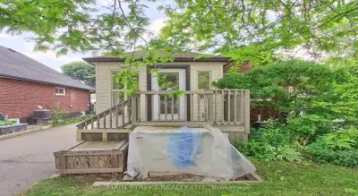 Price: $688,000 / $2,610/mo Undeniable Potential. Whether you're looking to invest, redevelop, or si...