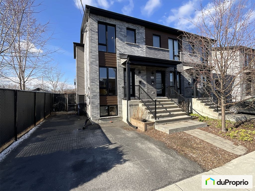 $625,000 - Townhouse for sale in Longueuil (Vieux-Longueuil) — photo 2
