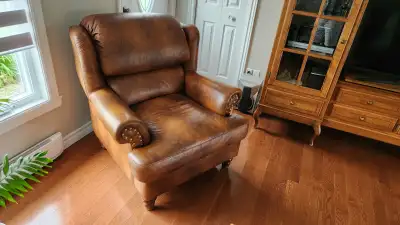 Fauteuil, View more