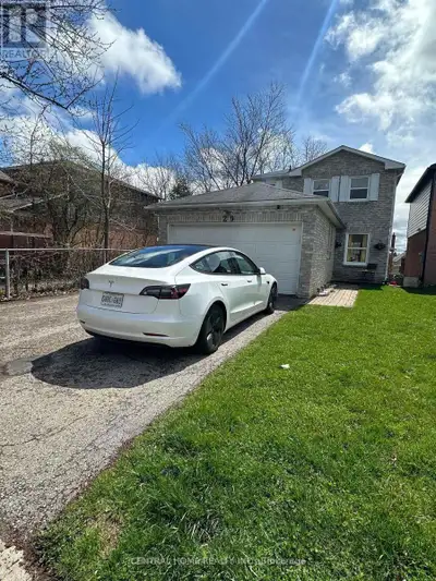 Three bedroom two storey detached house with hardwood flooring and freshly cleaned. This has one and...